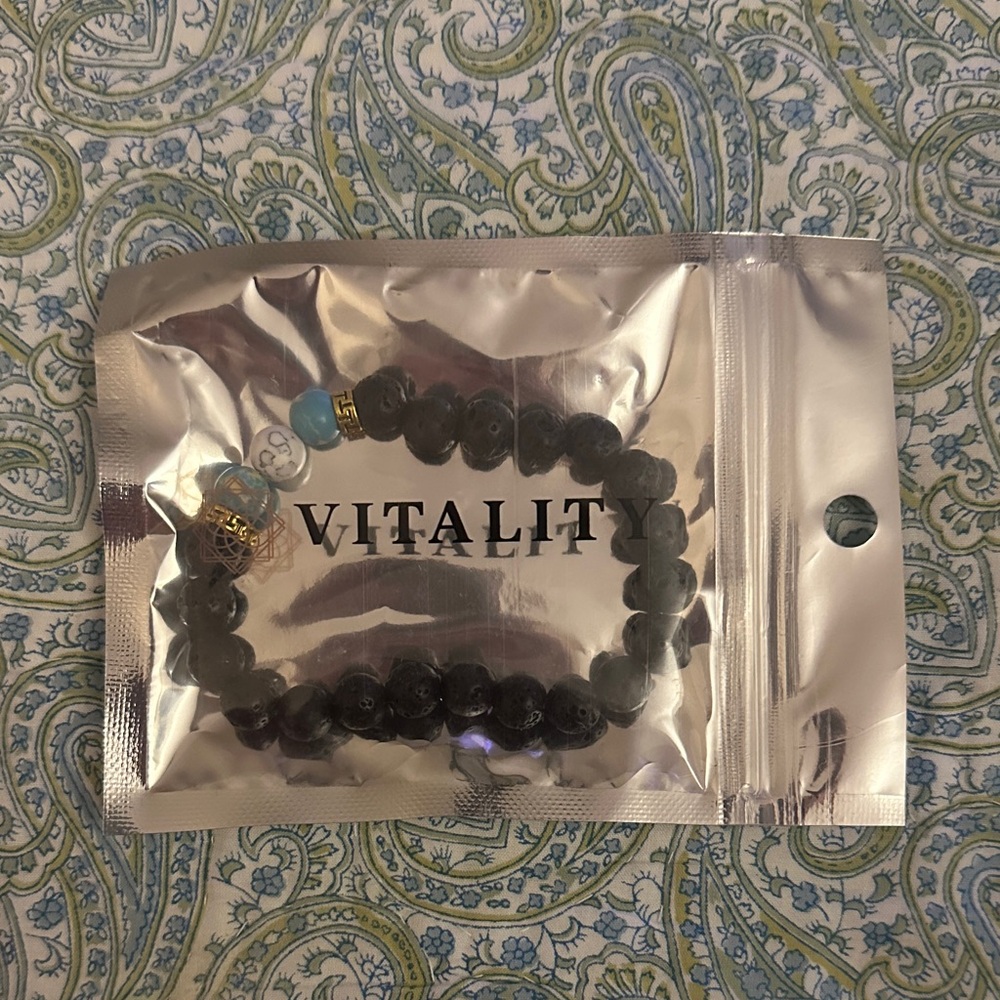 Vitality Black and Blue Stone Bracelet for Essential Oils